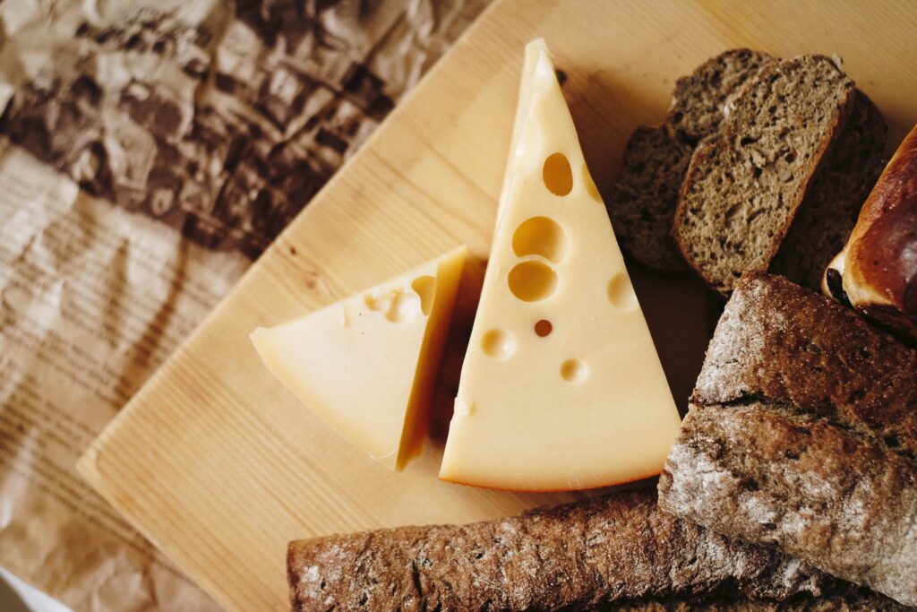 cheese- food allergies that cause sinus prbolems