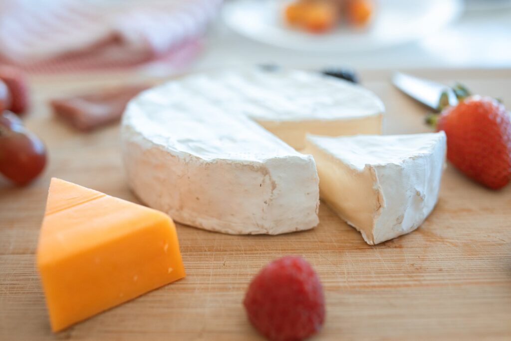 cheese- foods to avoid with sinus infection